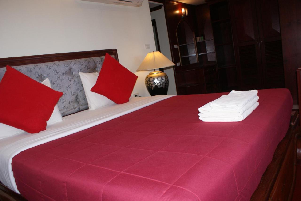 Prince Edouard Apartments&Resort SHA extra plus Patong Extérieur photo