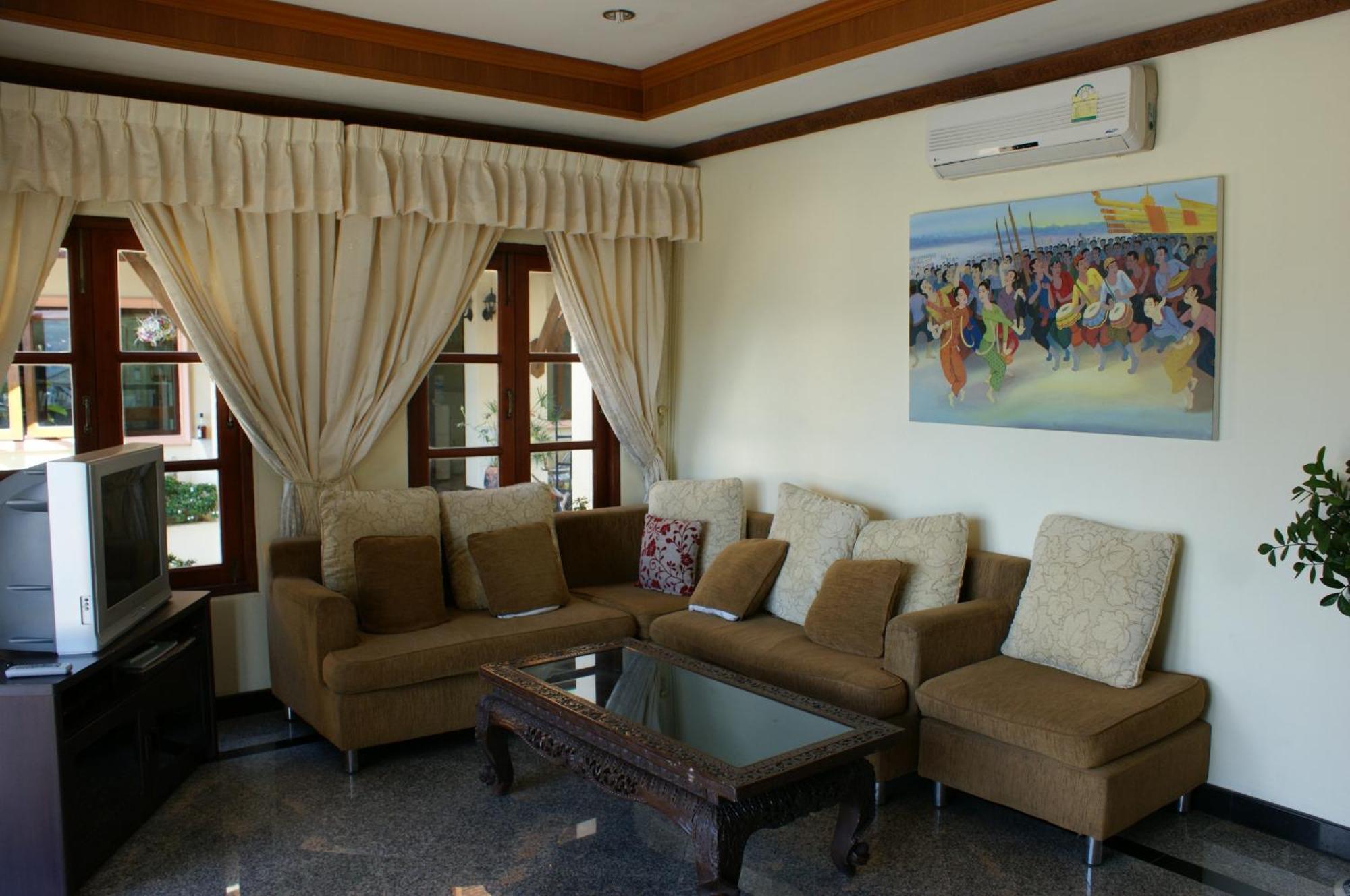 Prince Edouard Apartments&Resort SHA extra plus Patong Extérieur photo