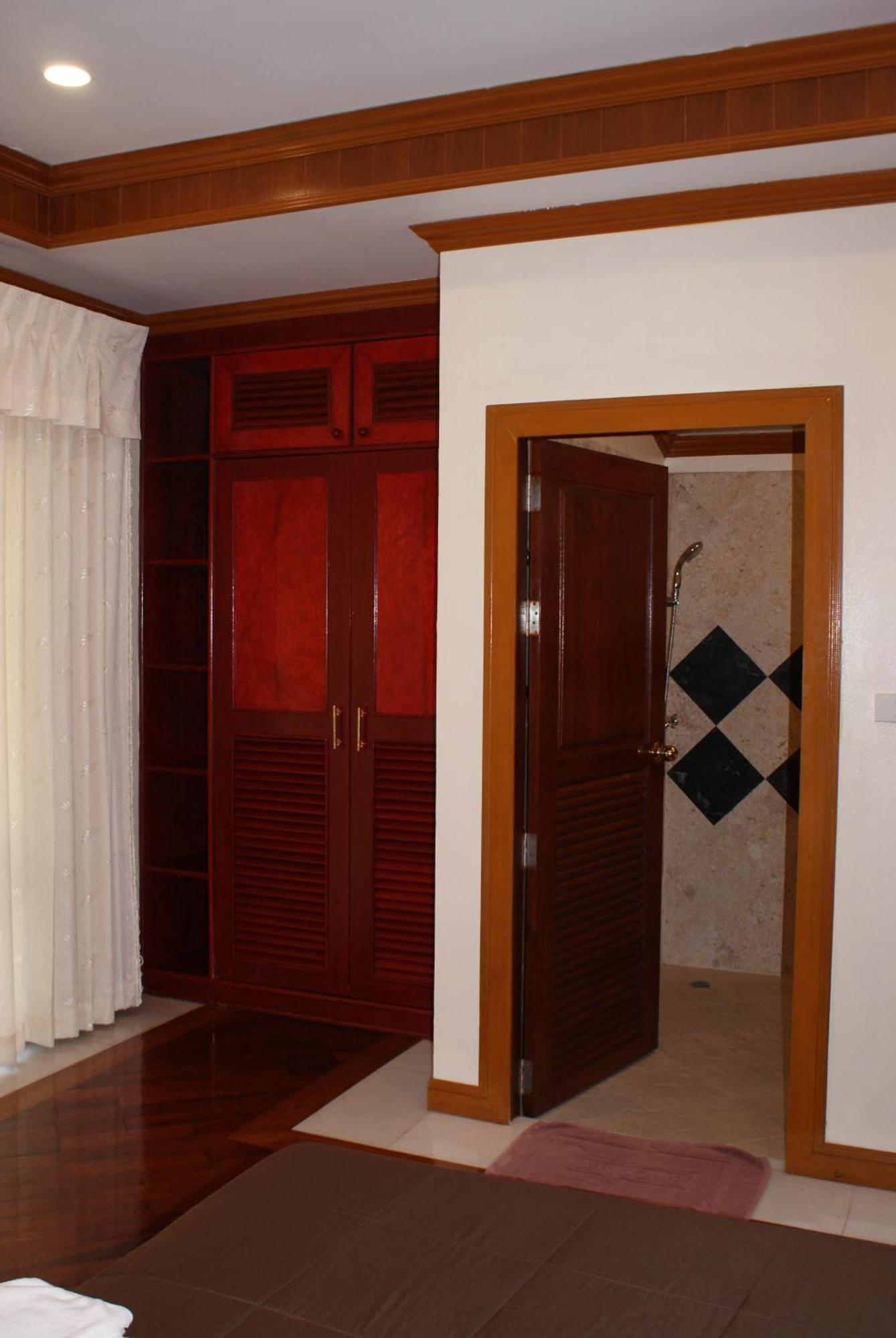 Prince Edouard Apartments&Resort SHA extra plus Patong Extérieur photo
