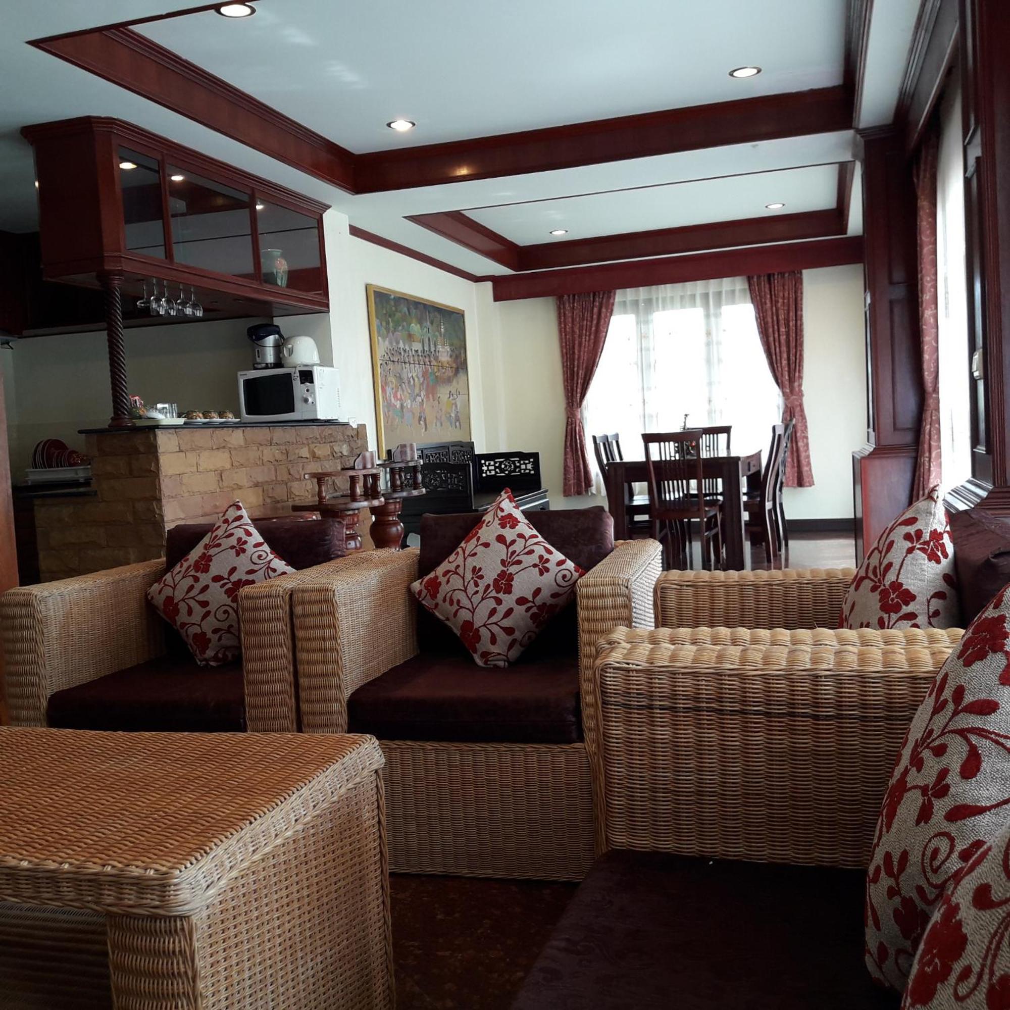 Prince Edouard Apartments&Resort SHA extra plus Patong Extérieur photo